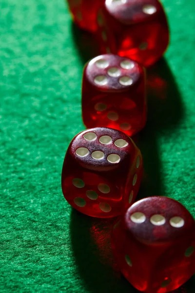 Tabel hadiah permainan live-dealer di platform pentaslot